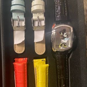 Disney Invicta Watch Minnie Mouse